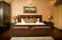 Royal Elegance Hotel Hotels in M.M. Allam Road