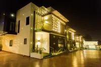 Kumasi Luxury Apartments @ the Fairview Hotels in Nhyiaeso