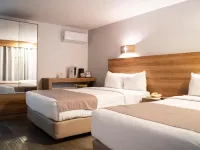 La Posada Hotel y Suites Hotels near Alfonso Lastras Stadium
