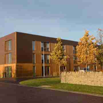 Uhi Inverness - Campus Accommodation Hotel Exterior
