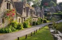 Cherry Bungalow Guesthouse Hotels in Highworth