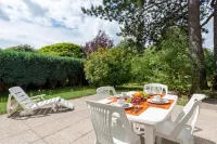 Expo Garden House Hotels in 