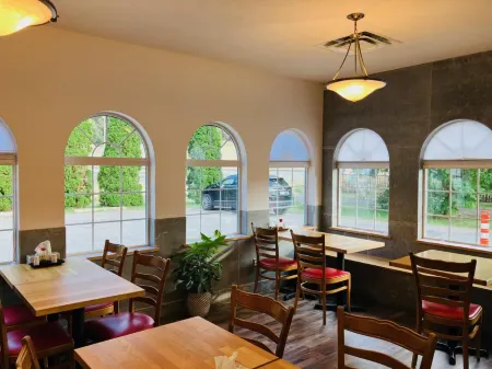 Chase Country Inn Отели в г. Чейз