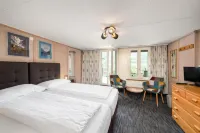 Jungfrau Lodge, Swiss Mountain Hotel Hotels near First