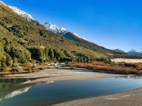 Kinloch Wilderness Retreat Hotels in Glenorchy