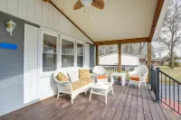 Families with Pets! Home 4 Mi to Ocean City Beach