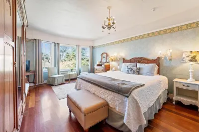 Union Hotel Hotels in Benicia