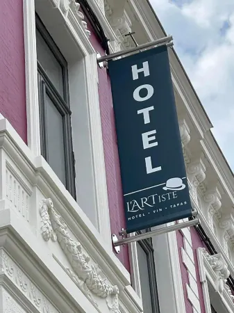 Hotel l'Artiste Отели рядом с достопримечательностью «1715, Sculpture»