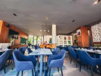 Urban Hotel & Spa - breakfast
