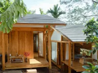 Harmony Botanical Garden Stay - 300 Plant Species, Natural Stream and Small Pool 邦美蜀住宿飯店