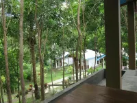 Tangkoko Macaca Hotels in Bitung