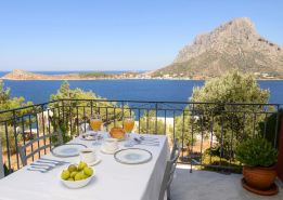 Kaloniki Rooms & Suites