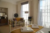 Castle House Guest House - Pet-friendly