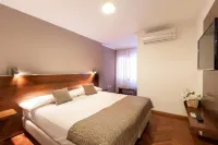 At Suites - 3 звезды