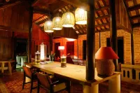 Villa Louise Hue Beach Boutique Hotel Hotels in Phú Vang District