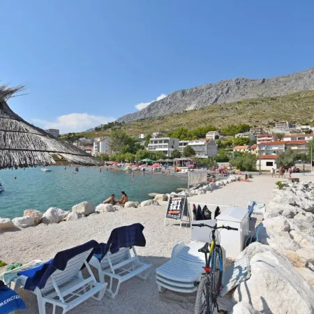 Apartments Villa Aquamarine Отели в г. Дуће