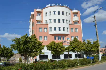 Hotel la Luna