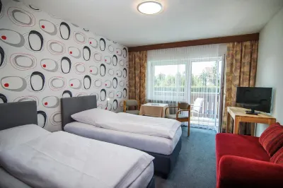 Pension Seitz Hotels in Neuendettelsau