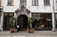 Gulde Schoen Luxury Studio-apartments Hotels in 