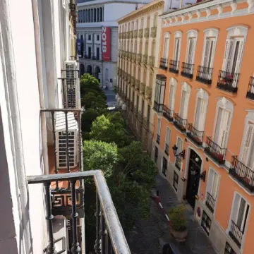 CH Otello Rooms I - Madrid Hotels in der Nähe von Edificio España