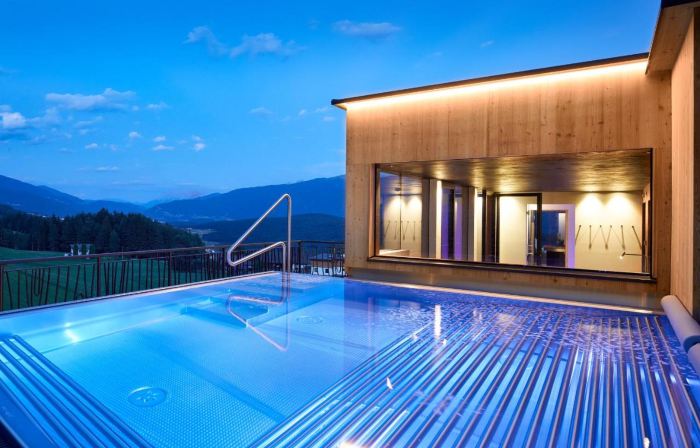 Naturhotel Die Waldruhe - Dolomites