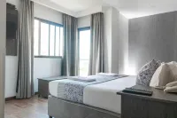 Hotel Kapital - balcony