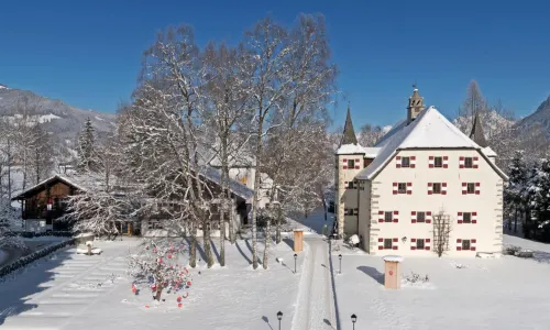 Schloss Prielau Hotel & Restaurants