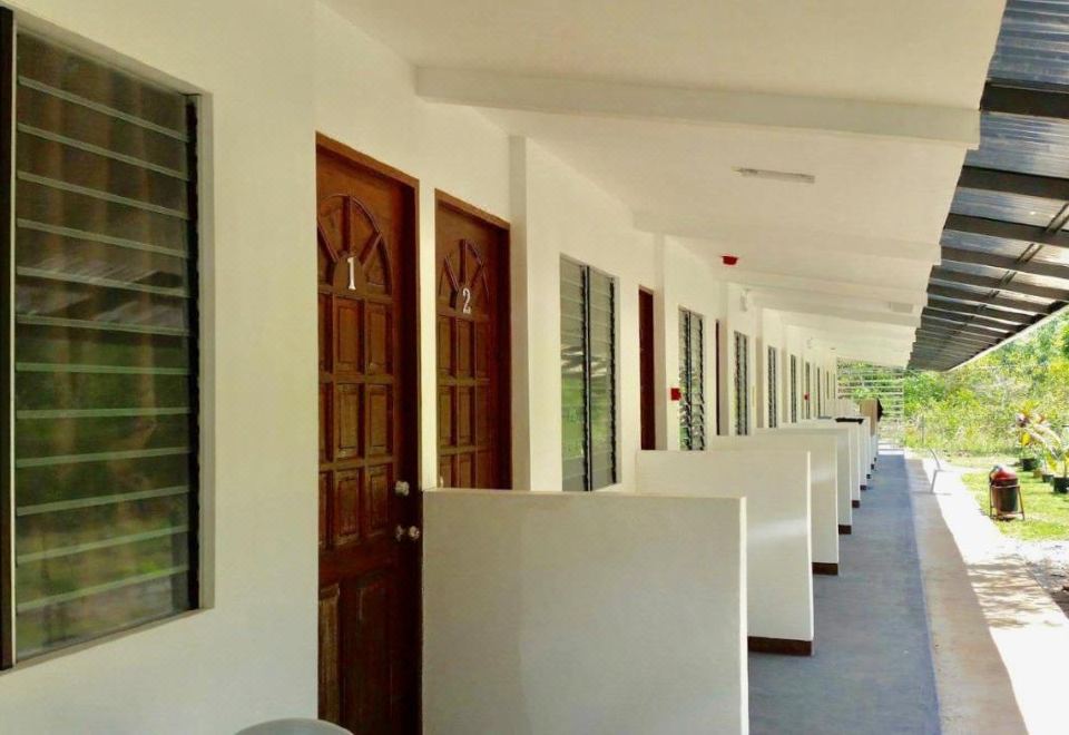 그린필즈 투어리스트 인