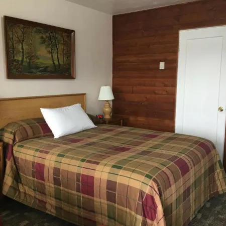 Southsider Motel