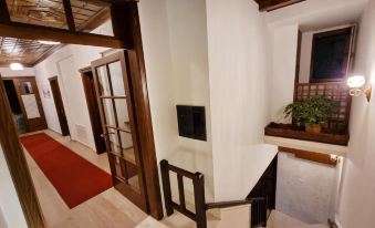 Master Hotel - Housity