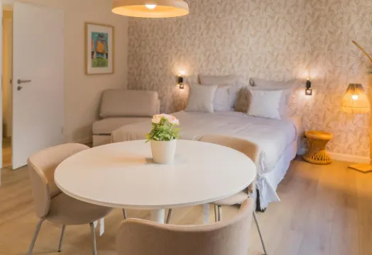 樂加布瑞爾旅館