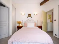 La Petite Maison Abigail, Peaceful home in Avignon Hotels in Avignon