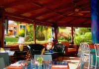 Blue Horizon Boutique Resort - Desayuno