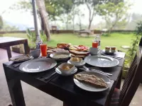 Velora Hill Ella | Panoramic Hilltop Stay - sarapan