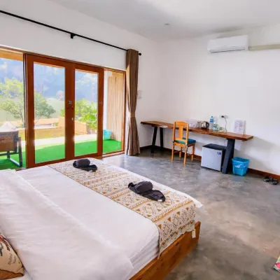 Amanda Riverside Hotels near Nong Khiaw Bridge