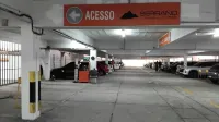 Serrano Residencial Hotel - parking