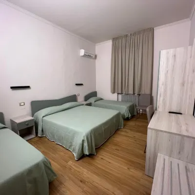 Hotel Villa Primavera Отели рядом с достопримечательностью «Мост Меццо»