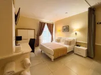 Hotel le Cilaos - جاكوزي