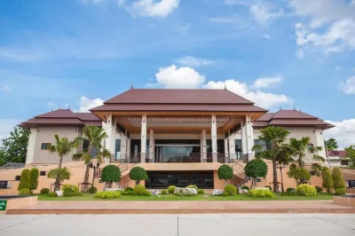 Royal Nakhara Hotel and Convention Centre
