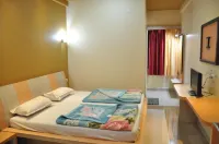 Hotel Oasis - 2-Star