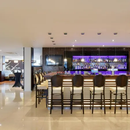 ACHAT Hotel München Süd Отели рядом с достопримечательностью «Станция метро Basler Straße»