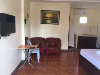 Althea Birds Nest Inn