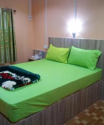 ห้องสแตนดาร์ด เตียงใหญ่ 1 เตียง