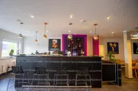 Confour Hotel