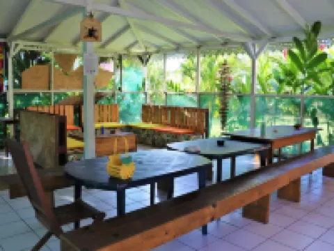 Auberge K-Wan Hostel - Proche Plages Hotels in Deshaies