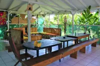 Auberge K-Wan Hostel - Proche Plages Hôtels à : Deshaies