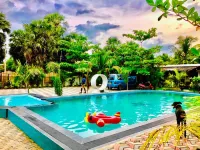 Trinco Star Cabana - Pools