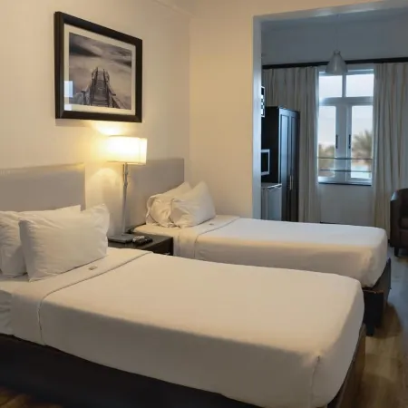 Parade Hotel