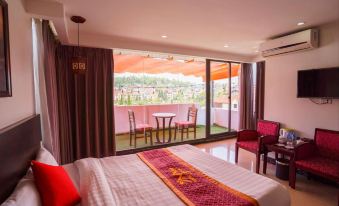 Sapa Crown Hotel