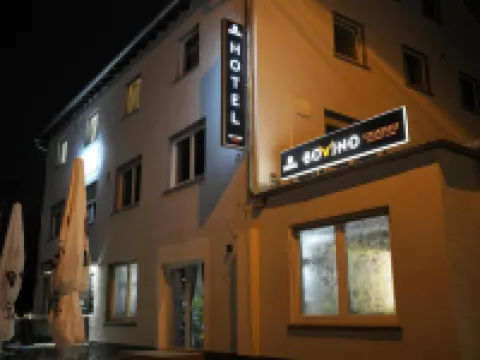 Bovino Hotel Hotels in Raunheim